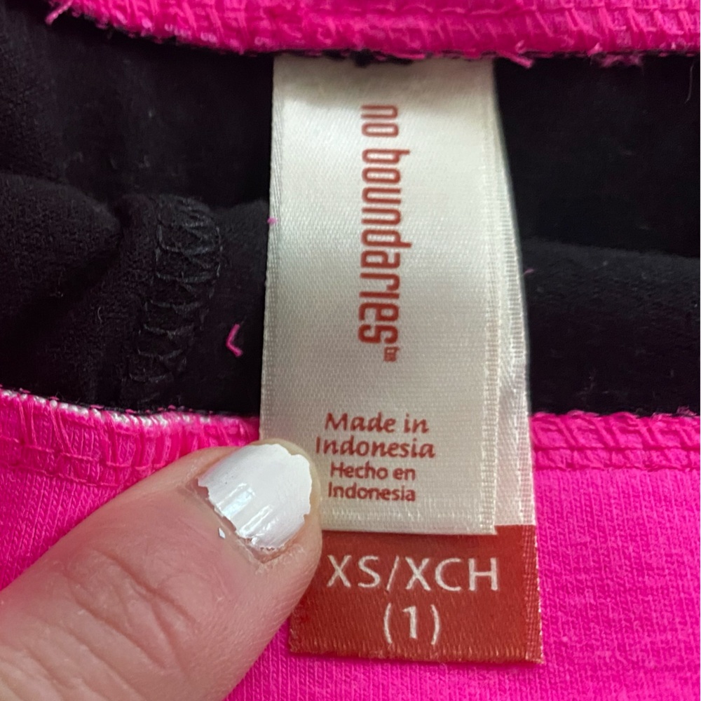 No Boundaries Black and Hot Pink Fold-Over Waist Yoga Shorts - Picture 2 of 3